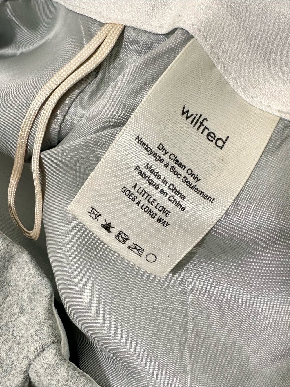 Aritzia Wilfred Wool Wrap Mini Skirt Size 6 Wrap Front Skirt Heather Light Grey - Picture 6 of 9